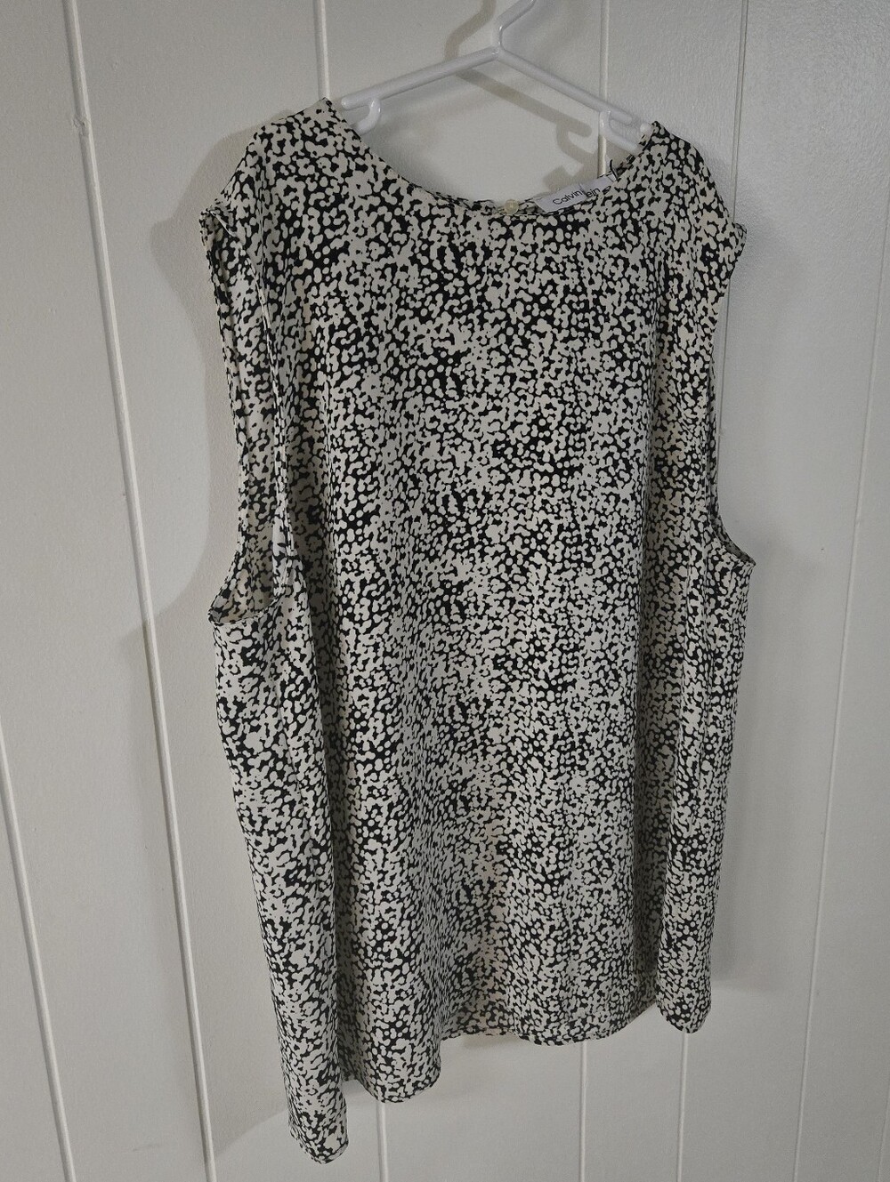 Calvin Klein Black & White Printed Sleeveless Top - Size L